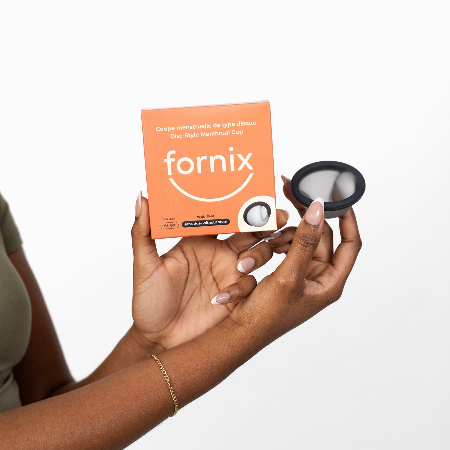 Coupe menstruelle réutilisable de type disque Fornix sans tige pour personnes menstruées